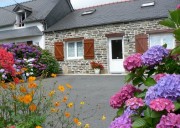 Location de PLEYBEN centre FINISTERE